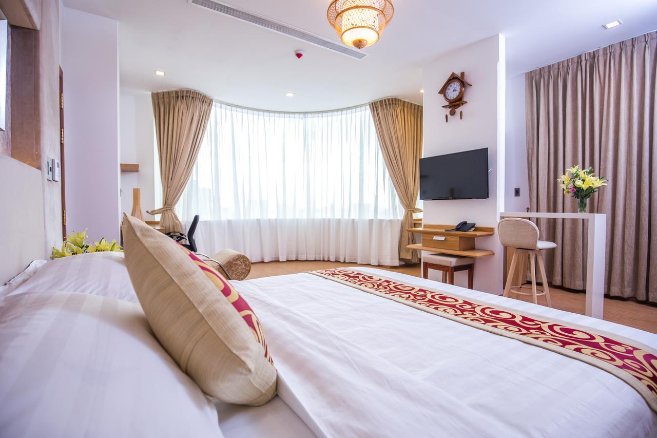 Hotel Orussey One Hotel & Apartment 4*