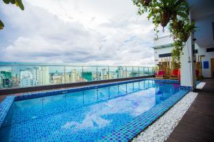 Orussey One & Phnom Penh
