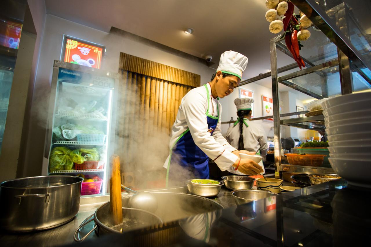 Hotel Orussey One & Phnom Penh