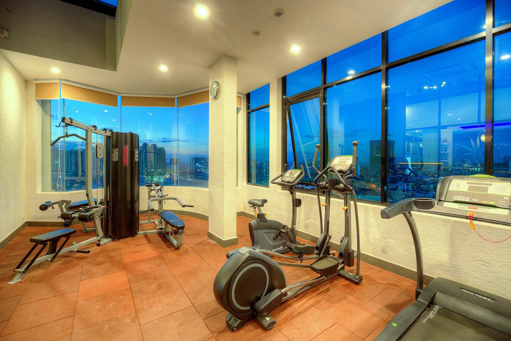 Hotel Orussey One Hotel & Apartment 4*