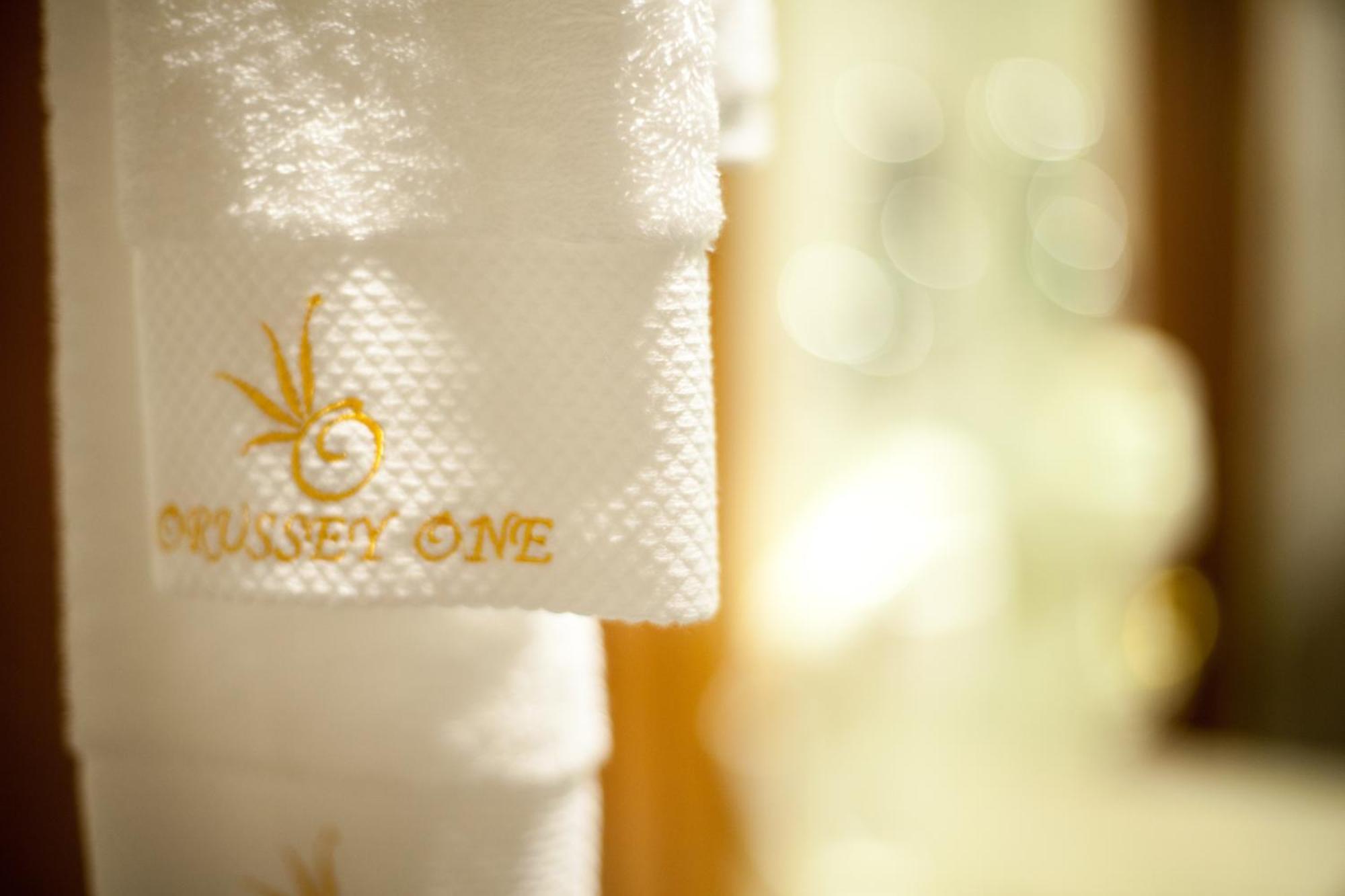 Orussey One & Hotel