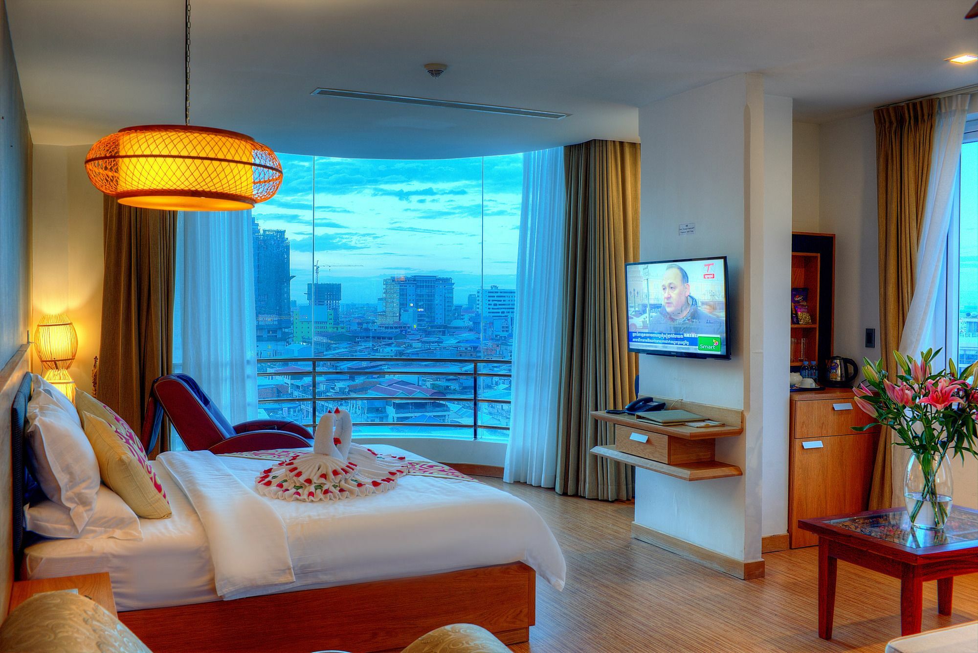 Hotel Orussey One & Phnom Penh